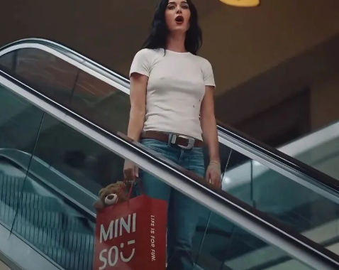 名创优品的全球明星效应：揭开中国品牌影响力的新叙事